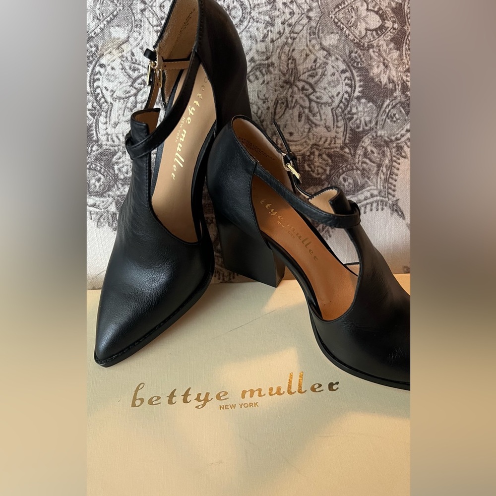 Bettye Muller Black Heels
